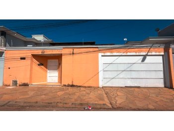  em leilão - Rua Antônio André Sobrinho, 412 - Paracatu/MG - Rodobens Administradora de Consórcios Ltda | Z37171
