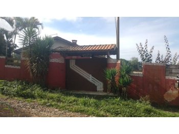 Casa em leilão - Rua Inglaterra, 479 - Suzano/SP - Banco Santander Brasil S/A | Z37273