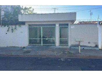 Casa em leilão - Rua José Jorge Lé Filho, 134 - Jardinópolis/SP - Banco Bradesco S/A | Z37102