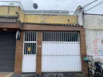  em leilão - Rua Geni Saraiva, 742 - Nova Iguaçu/RJ - Banco Santander Brasil S/A | Z37378