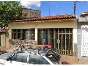  em leilão - Rua José Valadão de Freitas, 120 - Jaú/SP - Banco Santander Brasil S/A | Z37270