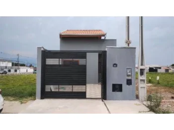 Casa em leilão em Pindamonhangaba