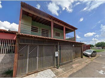 Casa em leilão - Qnm 24 Conjunto F, s/nº - Brasília/DF - Banco Bari de Investimentos e Financiamentos S/A | Z37356