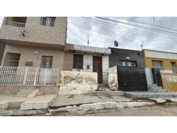  em leilão - Rua Major Panta, 412 - Pesqueira/PE - Banco Santander Brasil S/A | Z37566