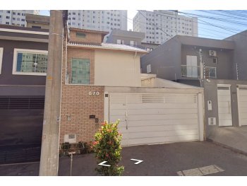  em leilão - Rua dos Flox, 870 - Cajamar/SP - Banco Santander Brasil S/A | Z37091