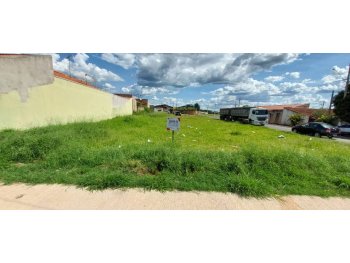  em leilão - Rua Orester Rosseto, S/N - Mineiros do Tietê/SP - Banco Santander Brasil S/A | Z37566