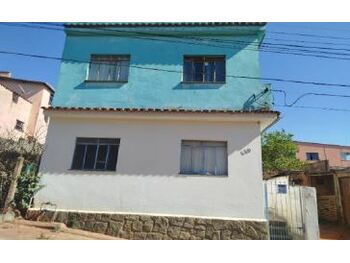 Casa em leilão - Rua Paulo Bartholdy, 140 - São Vicente de Minas/MG - Itaú Unibanco S/A  | Z37293