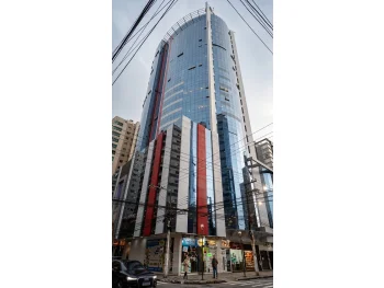 Apartamento em leilão em Itapema