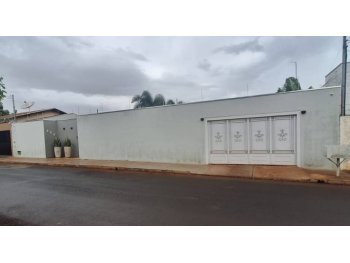  em leilão - Av. Campo Grande, 460 - Frutal/MG - Banco Santander Brasil S/A | Z37378