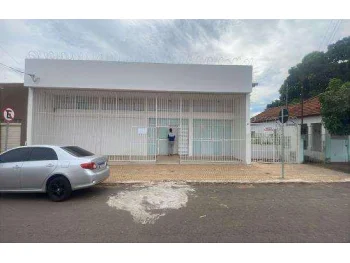 Imóvel em leilão em Firminopolis