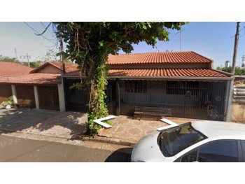  em leilão - Rua Jarbas Alves de Campos, 29 - Ourinhos/SP - Banco Bradesco S/A | Z37331