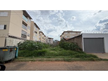  em leilão - Rua Alpercatas, s/n - Uberlândia/MG - ITV URBANISMO LTDA | Z37965