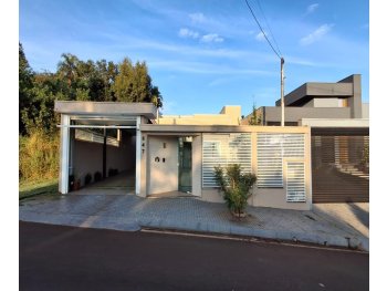  em leilão - Rua Aurélio Franciscon, 647 - Francisco Beltrão/PR - Banco Cooperativo Sicoob S.A. | Z37715