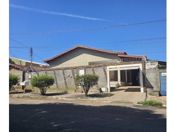  em leilão - Av Getulio Vargas, s/n - Edéia/GO - Banco Santander Brasil S/A | Z37916