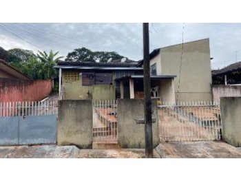  em leilão - Rua Chibante, 286 - Arapongas/PR - Banco Santander Brasil S/A | Z37741