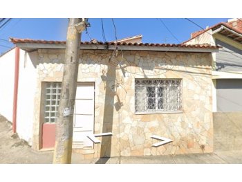 Casa em leilão - Rua Benjamin Constant, 312 - Guaratinguetá/SP - Banco Santander Brasil S/A | Z37709
