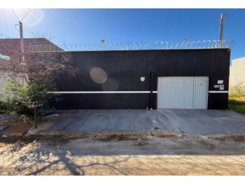Casa em leilão - Rua M 9, 297 - Trindade/GO - Banco Bradesco S/A | Z37674