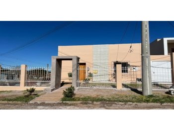  em leilão - Rua Santo Antônio, 99 - Bagé/RS - Creditas Soluções Financeiras Ltda | Z37698