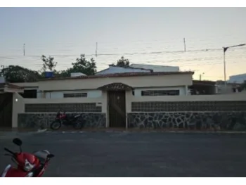 Casa em leilão em Vertentes
