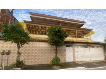 Casa em leilão - Rua Major Tomás Gonçalves, 14 - Duque de Caxias/RJ - Banco Santander Brasil S/A | Z37916